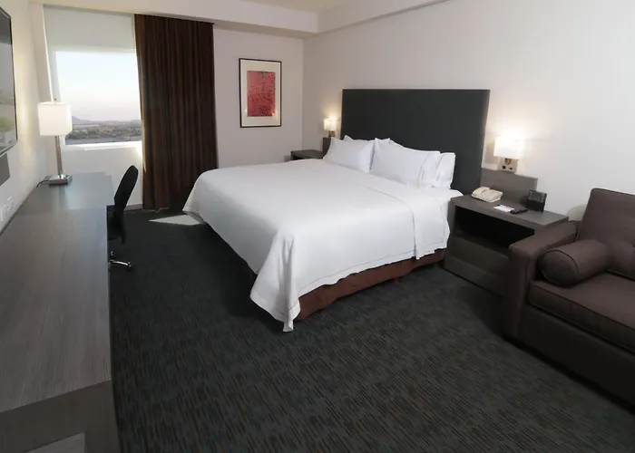 Holiday Inn Express Hotel & Suites Hermosillo By Ihg